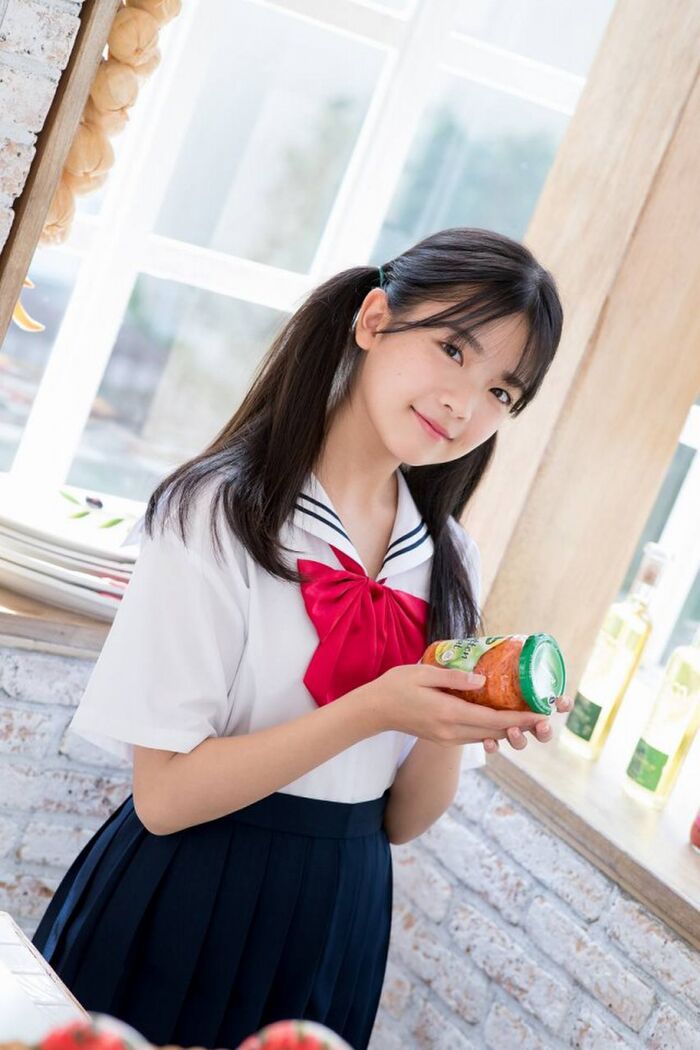 Imaizumi Mao 今泉まお 2th image