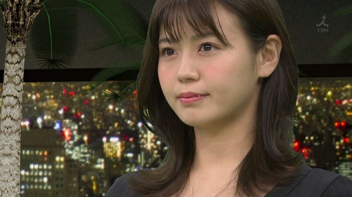 Ayako Iguchi, ultra-miniskirt image on the verge of underwear is too radical TBS Business Click To Charm Beautiful Legs E-cup swimsuit gravure summary yes 10th image
